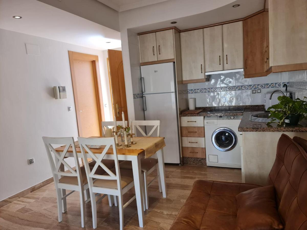 Apartamentos Benalmarina Màlaga Exteriér fotografie